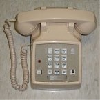 Телефон с кнопками набора номера