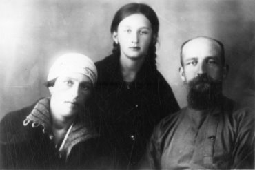 Семья Штанглей на Соловках. 1928. ГААО.