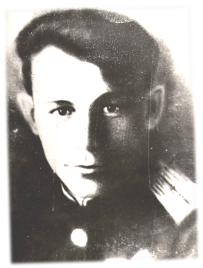 Карпов Пётр Григорьевич (01 июня 1918 г. — 01 июня 1990 г.), учитель физкультуры, начальной военной подготовки (1952–1990гг.)