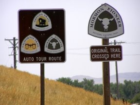 Natl Hist Trail route signs.JPG